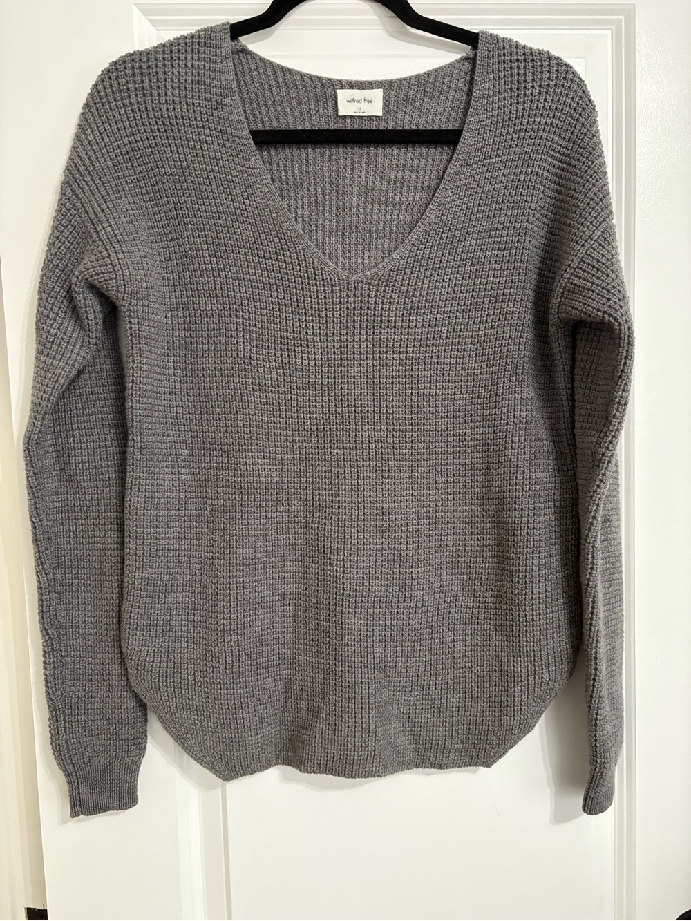Wilfred Grey V-Neck Knit Sweater